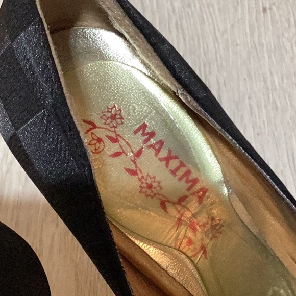 Maxima Dress Shoes - Picture 4 of 4